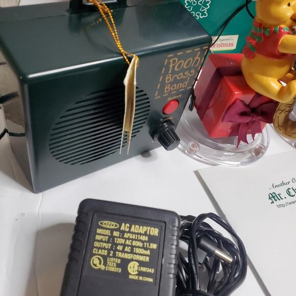 Vintage Pooh Brass Band in Flawed Condition  - See all Photos - Picture 5 of 11